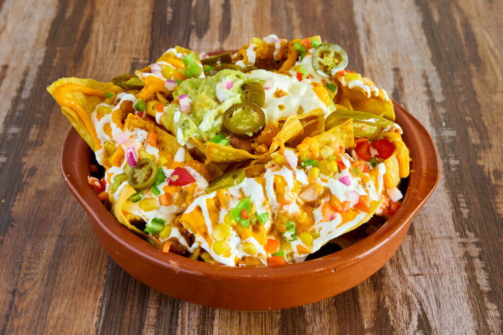 Bowl de nachos para uma noite mexicana